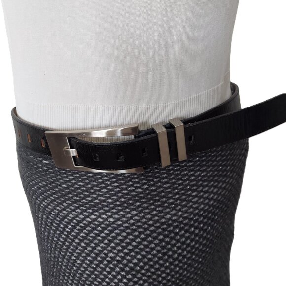 Genuine leather rectangular buckle belt. Sz: M, 46\